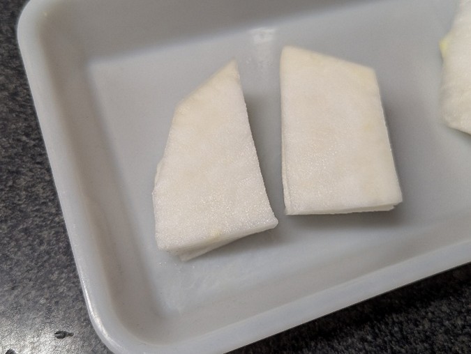 甘辛いかぶとこんかさば大吟醸酒粕漬の添え