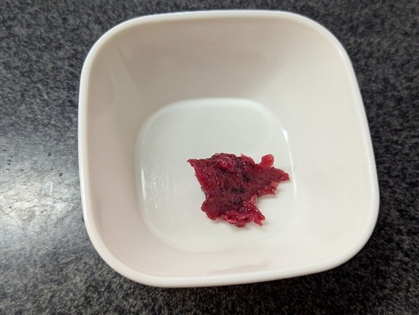 子持ちいかを細かく切る