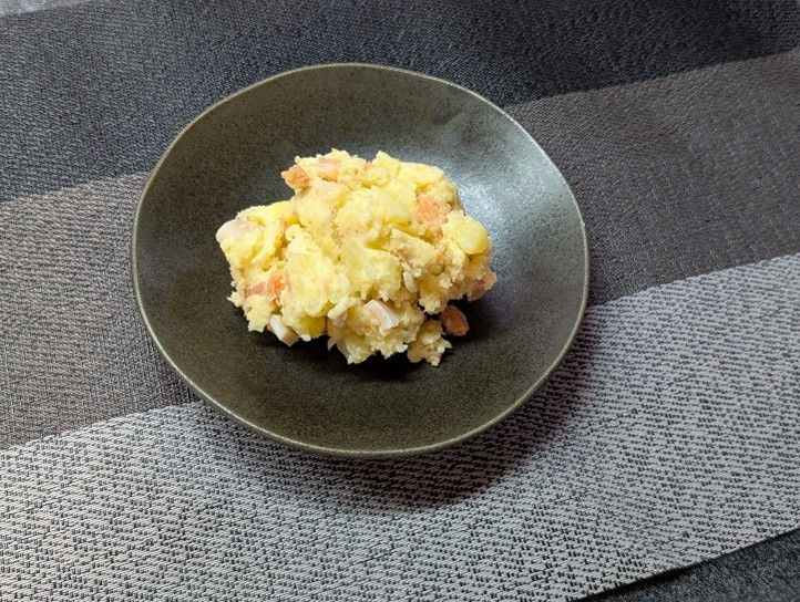 「明太入子持ちいか」の和風ポテトサラダ